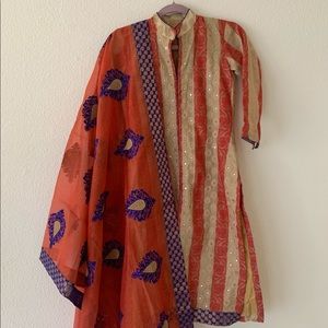 Beautiful 3 piece suit